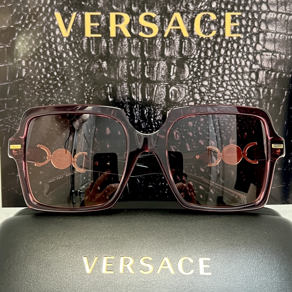 VERSACE Mod.4441 Sunglasses Model In Color 5209/68 (Crystal Wine)